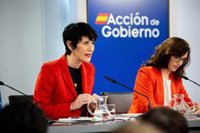 El Gobierno resta importancia a las críticas de Felipe González y dice que su voz es "una más" en el PSOE