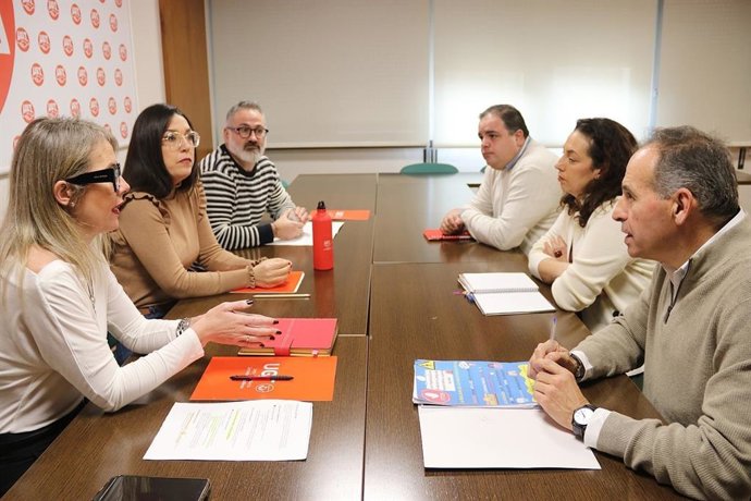 Responsables de UGT y PSOE en Jaén en la reunión.