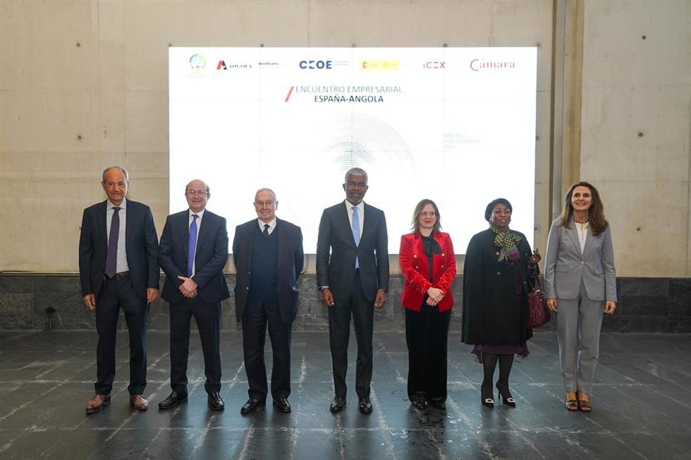 El ministro de Transportes de Angola destaca la oportunidad del 'Corredor de Lobito' para las empresas.