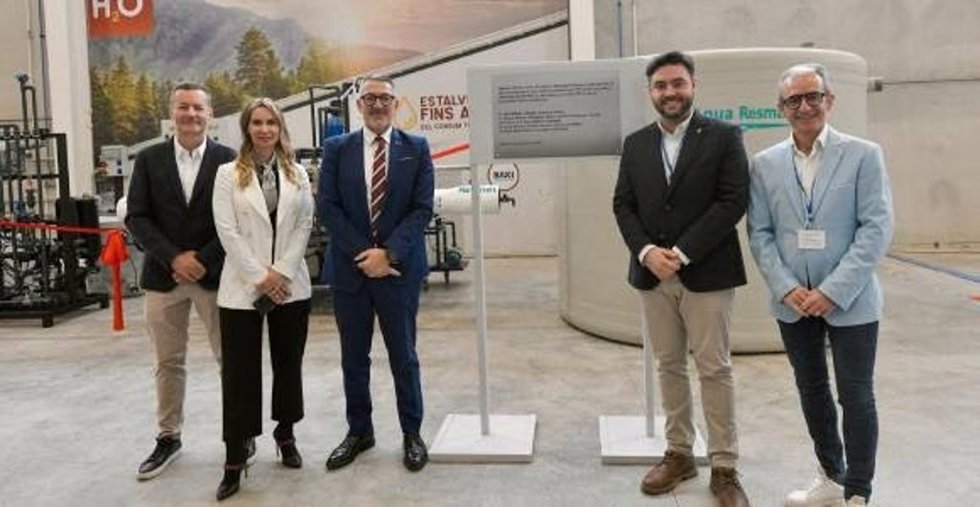 Fotografía de la inauguración de las nuevas instalacioens de AQUA RESMAT.