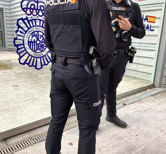 Sucesos.-Detenido en Valladolid el presunto autor de la quema de once contenedores tras ser pillado 'in fraganti'