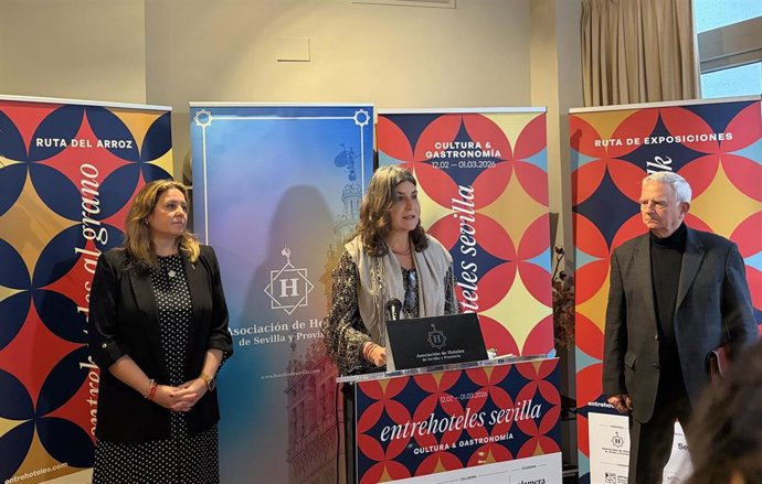 Acto de presentación del festival 'Entrehoteles' Sevilla