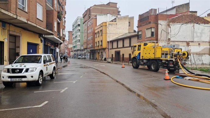 Operativo de achique de agua en Talavera de la Reina.
