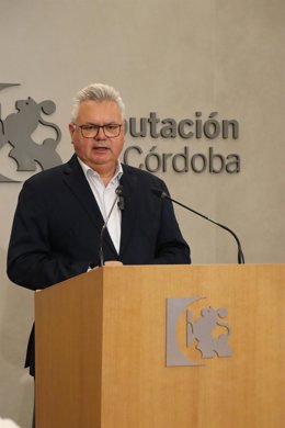 El portavoz del PSOE en la Diputación de Córdoba, Esteban Morales.