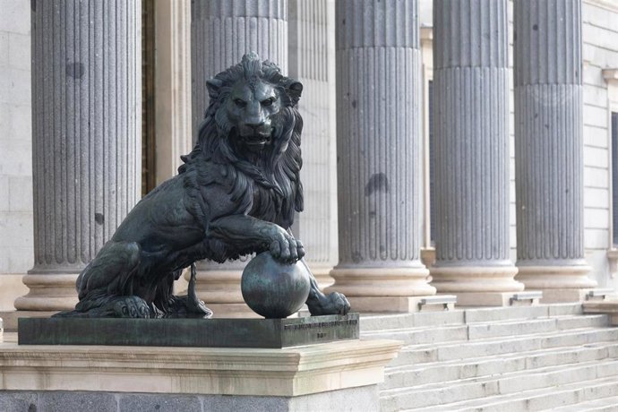 Fachada del Congreso de los Diputados, a 5 de febrero de 2026, en Madrid (España).