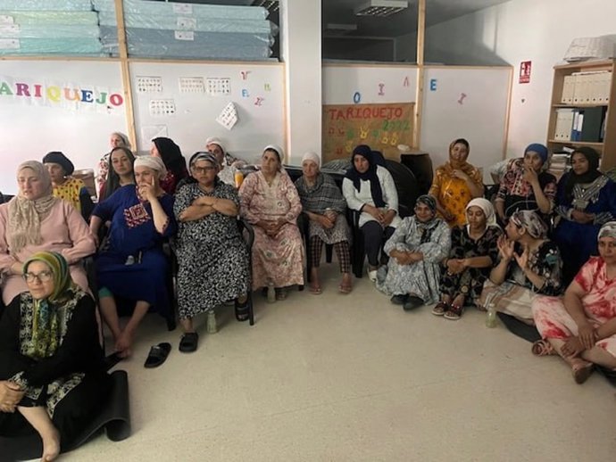 Formación de mujeres migrantes contratadas en origen en hábitos de vida saludables y autocuidado.