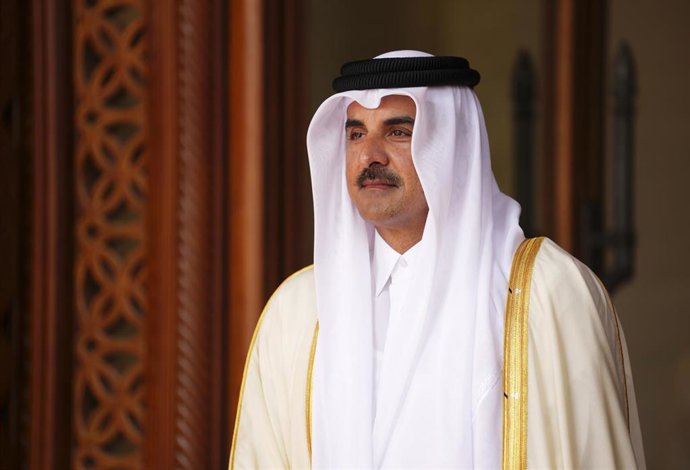 El emir de Qatar, Tamim bin Hamad al Thani, en la capital qatarí, Doha (archivo)