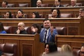 Foto: Feijóo y Abascal se burlan del "proyecto españolista" de Rufián: "Vaya salvavidas"