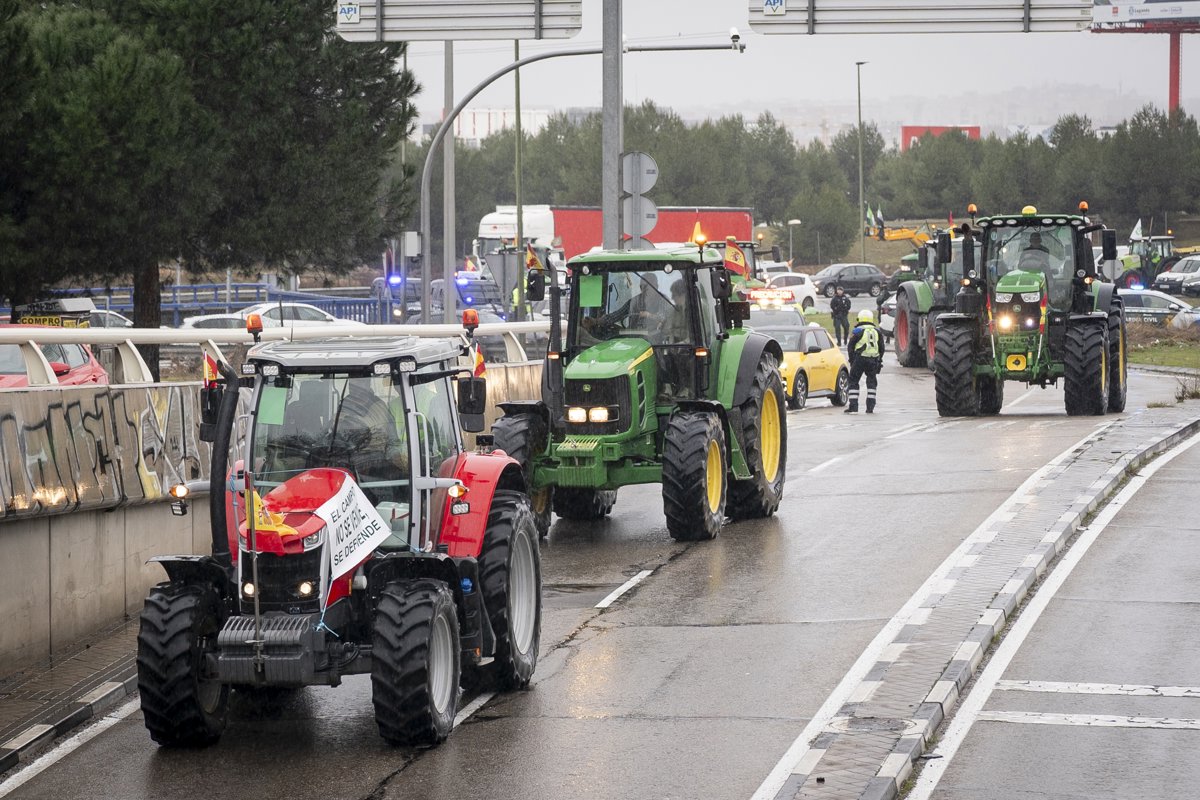 Los tractores llegan a Madrid con retraso y sin incidencias significativas en el tráfico