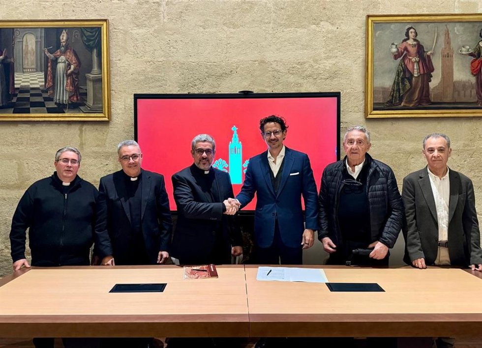 Convenio entre el Cabildo Catedral y Ayesa para el estudio técnico y científico del Giraldillo.