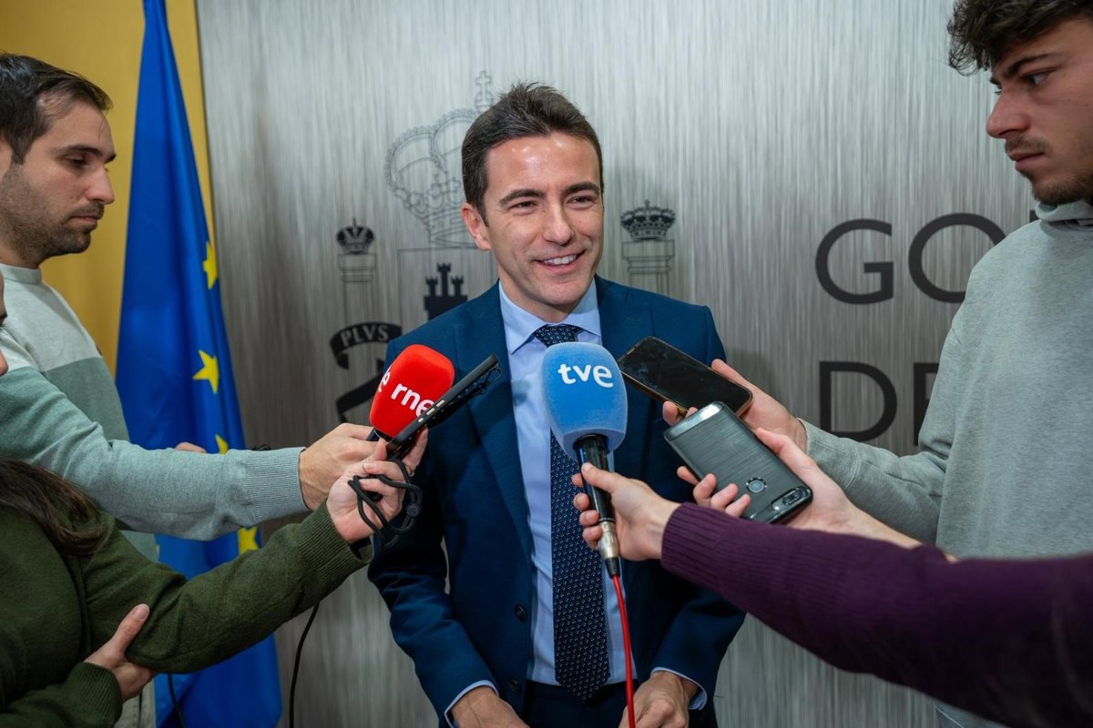 Casares ve fundamental la ley impulsada por Sanidad para evitar procesos alarmantes de privatización en Cantabria