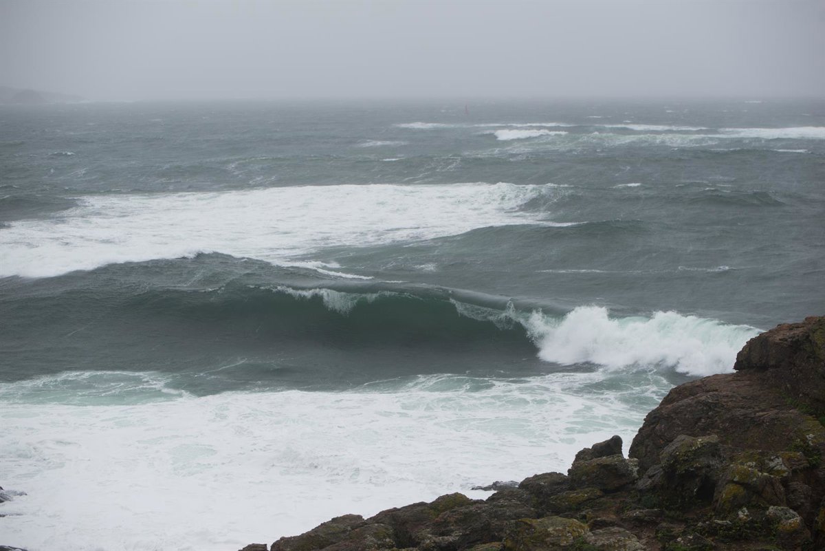 La borrasca  Nils  dejará viento, olas y lluvias hasta el sábado, cuando acabará el largo periodo de lluvias