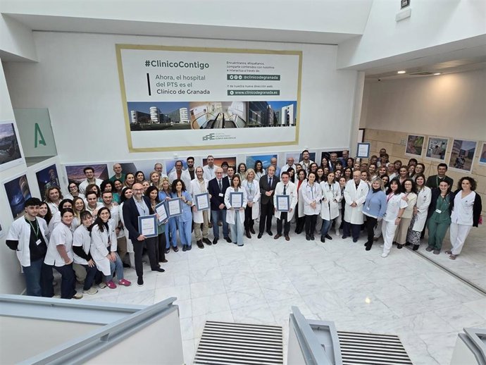 Ocho unidades del Clínico San Cecilio han recibido la certificación de calidad ACSA