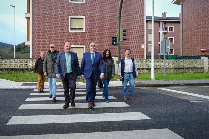 El consejero de Fomento, Vivienda, Ordenación del Territorio y Medio Ambiente, Roberto Media, en Voto