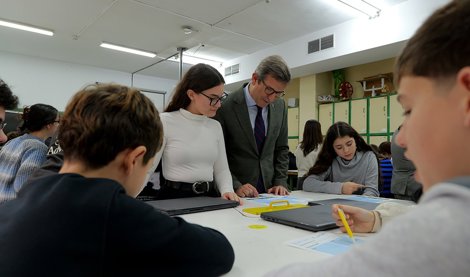 Es Andalucía - Sevilla