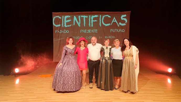 La UCLM celebra el 11F llegando a los rincones de la región