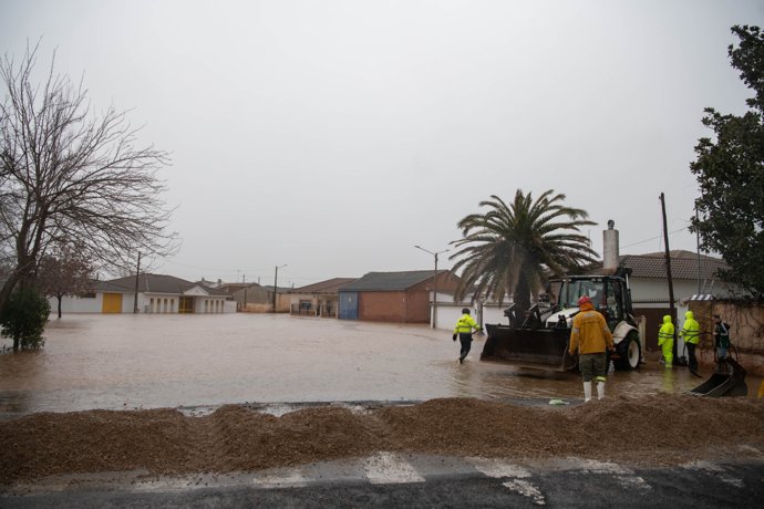 Inundaciones causadas por la crecida del río Bullaque en El Robledo (Ciudad Real).