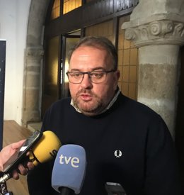 Archivo - El alcalde de Mérida, Antonio Rodríguez Osuna, en una imagen de archivo.