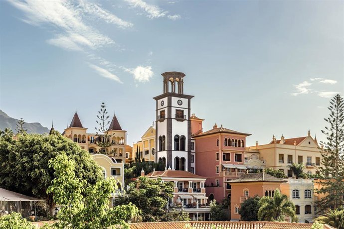 Bahía del Duque acomete una renovación estratégica con una inversión de 20 millones de euros hasta 2028