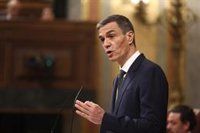 Sánchez reprocha a Abascal ser "torquemada de la corrupción" cuando cobra un sueldo opaco y se investiga a Revuelta