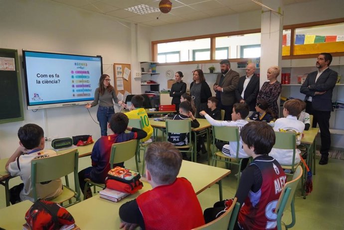 Programa Científicas en el Aula