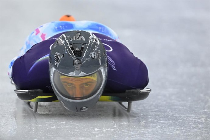 10 February 2026, Italy, Cortina D'ampezzo: Ukraine's Vladyslav Heraskevych in action during the men's Skeleton training session at the 2026 Winter Olympics Games. Photo: Robert Michael/dpa