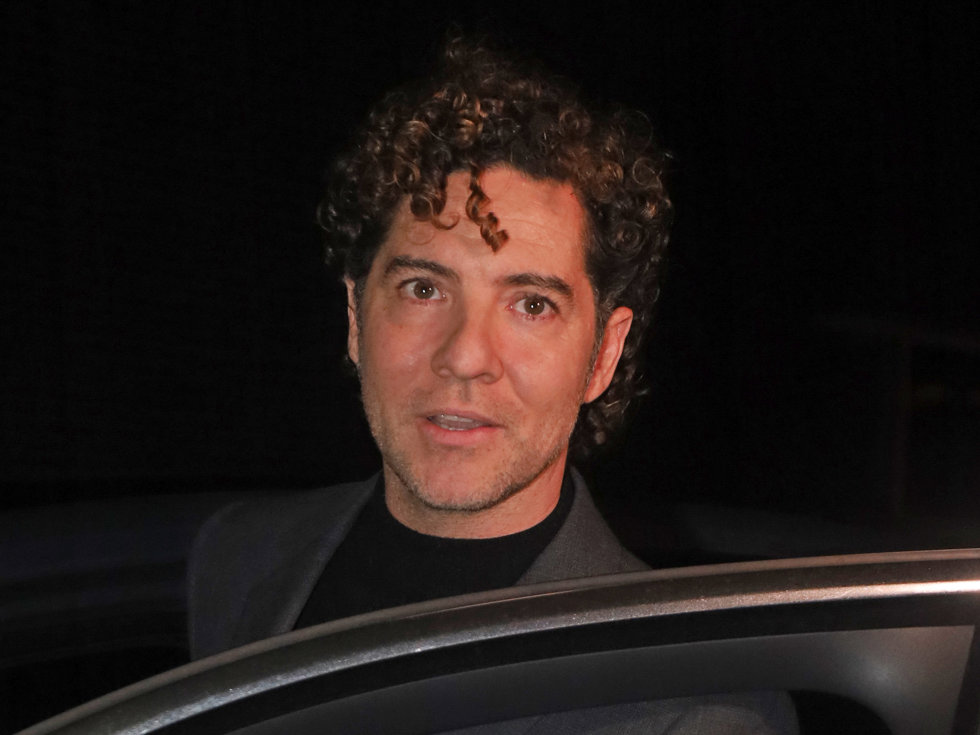 David Bisbal reaparece destrozado tras la muerte de su padre: "Ahora está en paz"