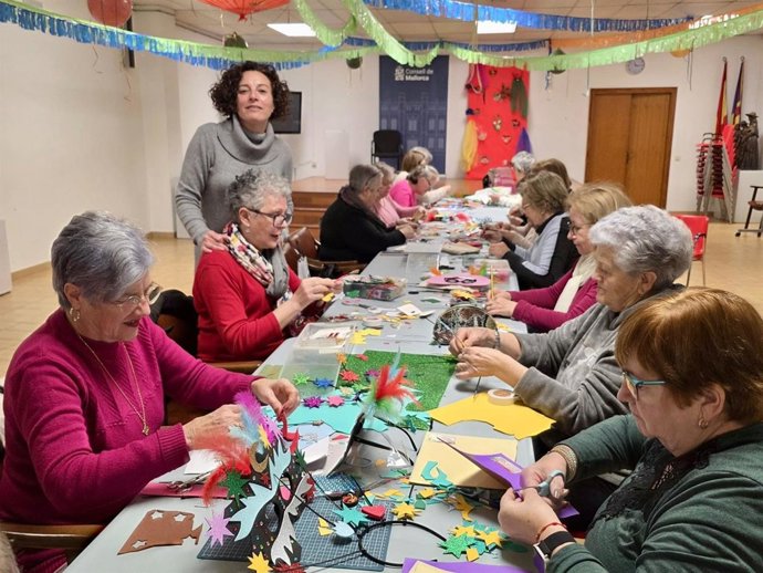 El Consell de Mallorca pone en marcha talleres y actividades en los centros socioculturales de Palma, Inca y Manacor