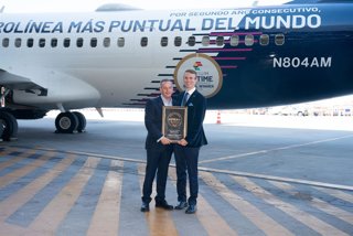 Aeroméxico se consolida como la aerolínea más puntual del mundo