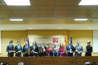 María Emilia Adán y su Junta de Gobierno reciben la Medalla de Honor del Colegio de Registradores