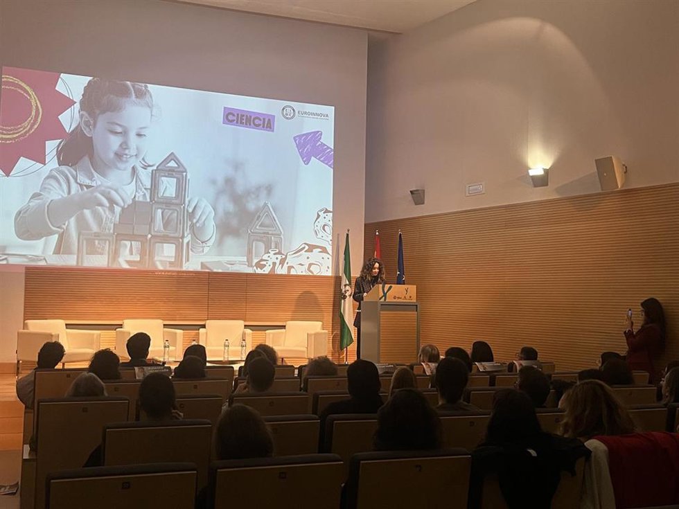 Evento 'Ahora la ciencia la hacemos nosotras'
