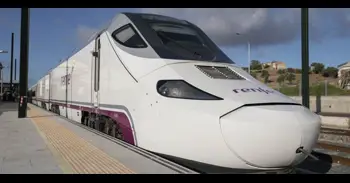 Usuarios de AVE tienen constancia de al menos siete trenes de Renfe cancelados en la línea Madrid-Segovia-Valladolid
