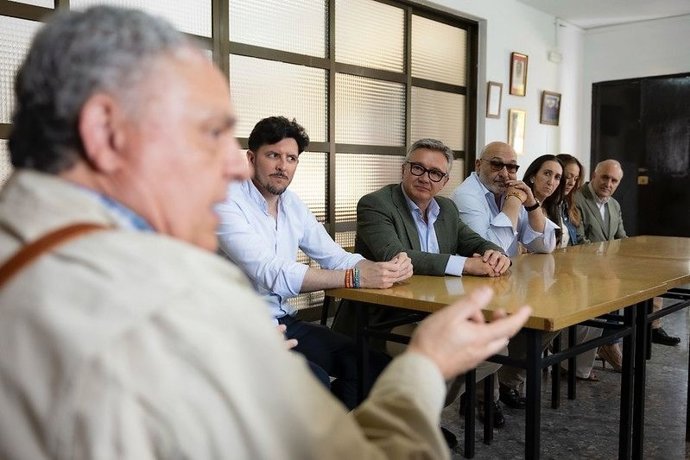 El portavoz del Grupo Municipal Vox en el Ayuntamiento de Cabra (Córdoba), Pedro Palomeque.