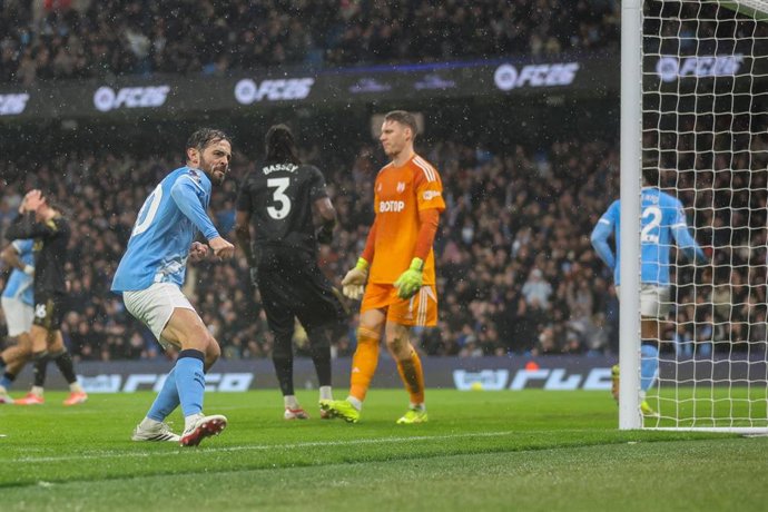 Bernardo Silva celebra un gol del Manchester City.