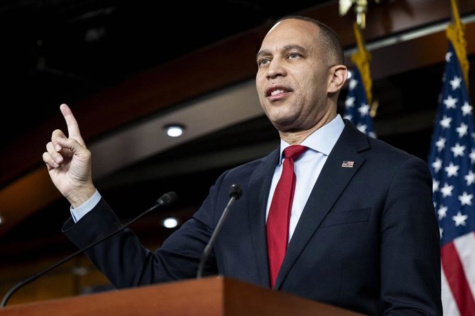 El líder de los demócratas en la Cámara de Representantes de EEUU, Hakeem Jeffries