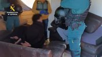 Siete detenidos por introducir hachís en Melilla lanzándolo por encima del vallado desde Marruecos