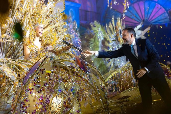 Carla Castro Castellano, nueva Reina del Carnaval de Santa Cruz de Tenerife 2026