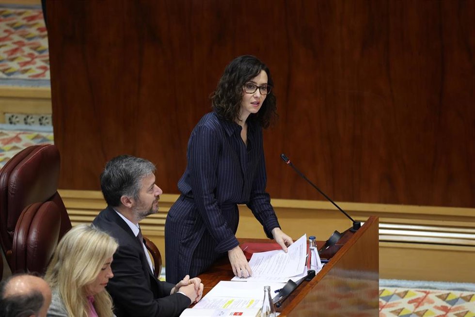La presidenta de la Comunidad de Madrid, Isabel Díaz Ayuso, durante el pleno de la Asamblea de Madrid, a 12 de febrero de 2026, en Madrid (España). 