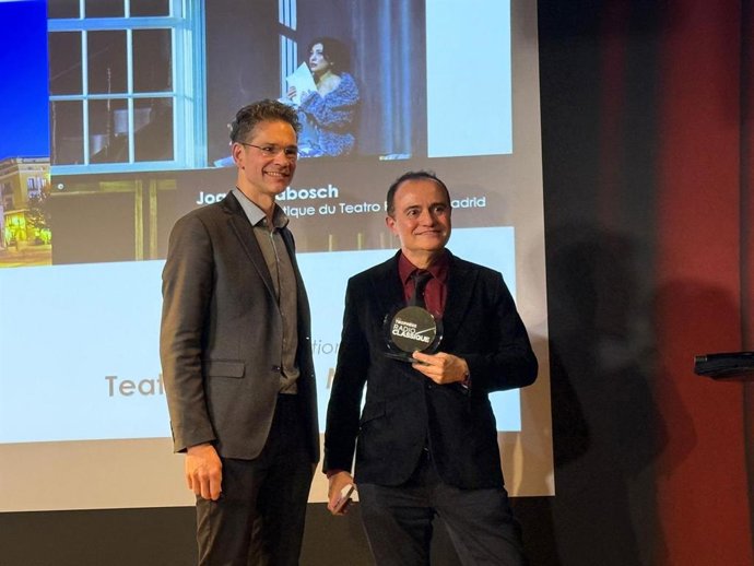 El director artístico del Teatro Real, Joan Matabosch, ha sido la persona que ha recogido el galardón.