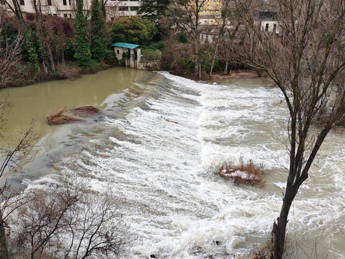 Crecida del río Júcar en Cuenca a consecuencia del episodio de lluviar registrado a causa del temporal Leonardo.