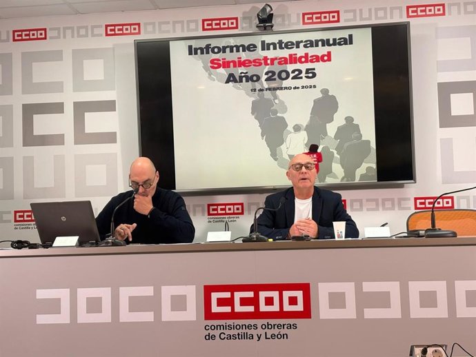 Rueda de prensa de CCOO sobre siniestralidad laboral, con el secretario de Acción Sindical, Salud Laboral y Medioambiente de Comisiones Obreras de Castilla y León, Fernando Fraile; y el coordinador del Área de Seguridad Laboral, Javier Mielgo.