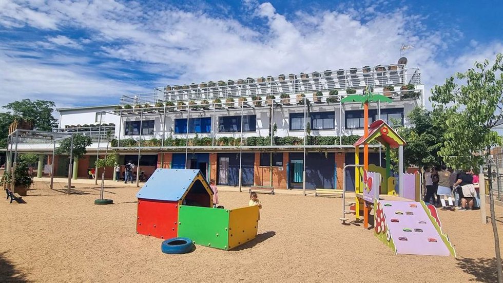 La Diputación de Badajoz participará en un proyecto europeo dirigido a la mejora del confort térmico en edificios educativos.