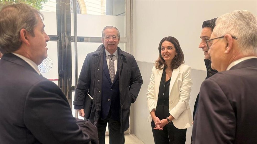 La consellera Nuria Martínez defiende que la ampliación de la planta judicial conlleve el refuerzo de los estándares de acceso a la judicatura y la provisión de recursos