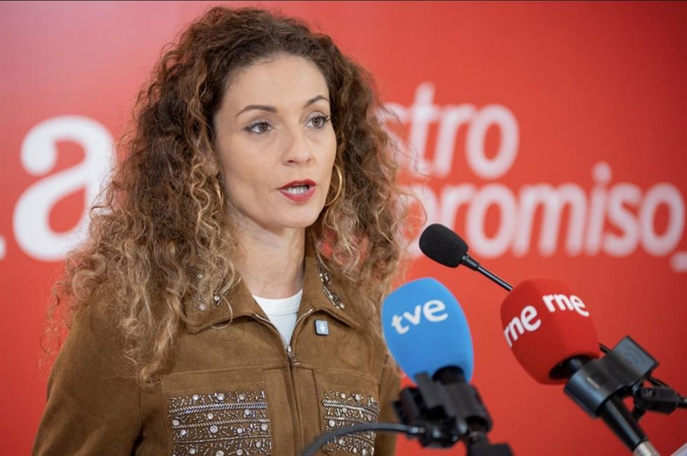 La portavoz de la Comisión Ejecutiva Autonómica del PSOE, Ainoa Quiñones