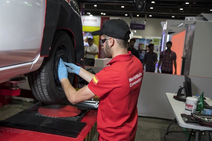 Medio millar de estudiantes y recién titulados de Formación Profesional compiten en SpainSkills 2026