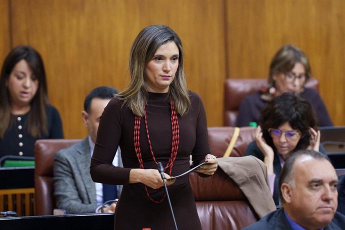 La portavoz del Grupo Socialista en el Parlamento andaluz, María Márquez.