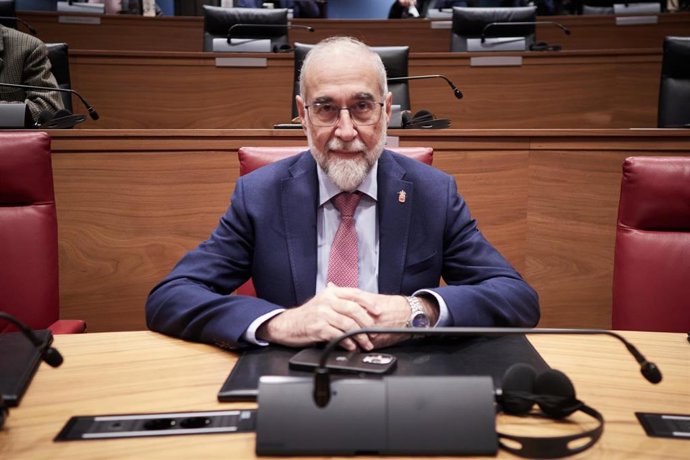 Archivo - El consejero de Salud del Gobierno de Navarra, Fernando Domínguez, en una imagen de archivo