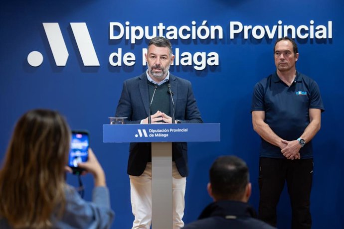 El vicepresidente y diputado provincial de Deportes, Juan Rosas, presenta el Málaga Orienteering Sprint Camp (MOSC)