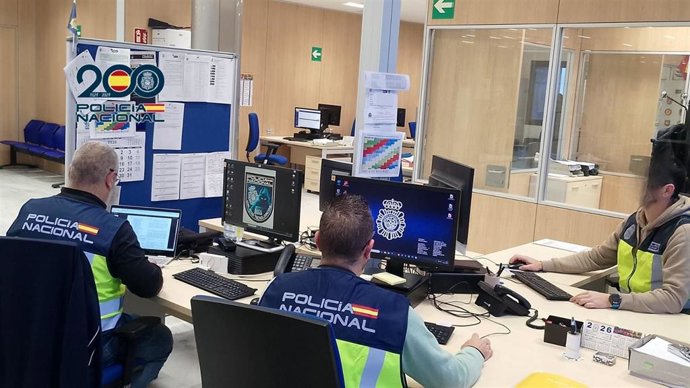 Inerior de la Comisaría de la Policía Nacional en Jerez de la Frontera (Cádiz).