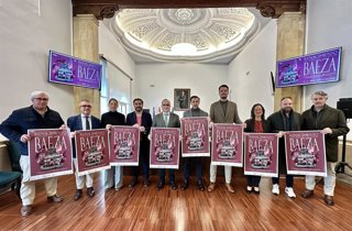 Presentación de la novena edición de 'Renacimiento a la luz de las velas'.